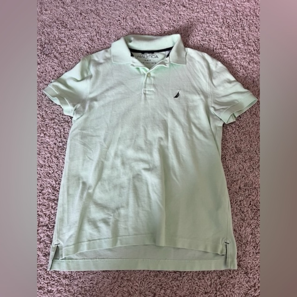 Men’s Light Green Size M Slim Fit Nautica Polo in Great condition!